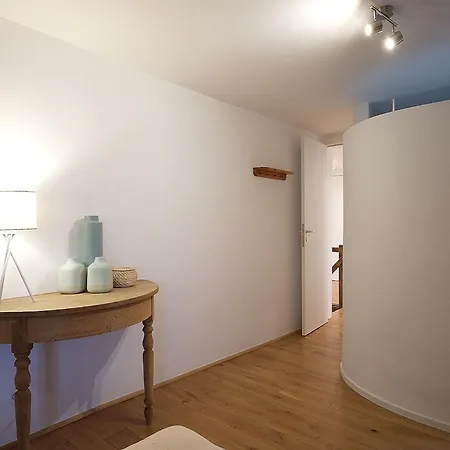 Peaceful Home, Cleaning Included Rochefort