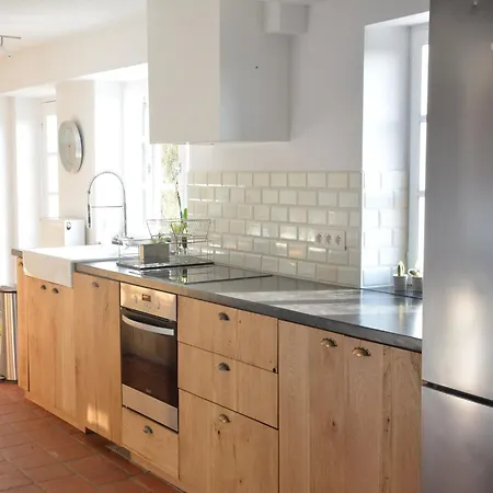 Peaceful Home, Cleaning Included Rochefort